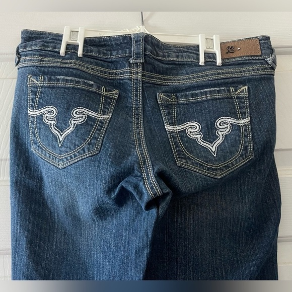 Women's Royal Blue Boot Cut Low Rise Express Jeans size 9X35 - Picture 9 of 9